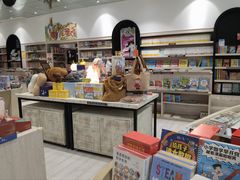 -钟书阁(群光广场店)