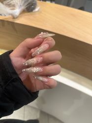 -集樂盒子美甲美睫