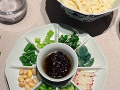 -四季民福烤鸭店(外滩外白渡桥店)