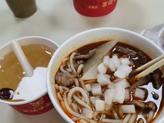 -江三王记牛杂馆(总店)