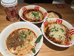 -周小波重庆小面·重庆名小吃(邹容路店)