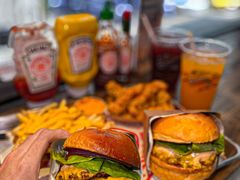 特色雙層芝士牛肉漢堡-Burger Joys Central(中环士丹利街店)