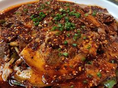 -有红鸡毛店·川菜(建设路店)