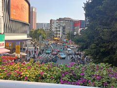 -广州白马服装市场