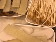 金针菇-朱氏胖子烂火锅(洪崖洞店)