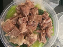 排骨泡饭-老师专·玉溪特色小吃