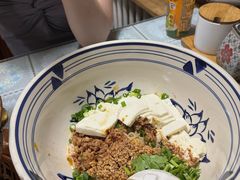 -蜗牛小馆醉乡民谣云南菜(惠新西里店)