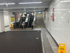 -建设三路(地铁站)
