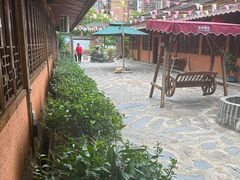 -岳城根据地(洣江大道店)