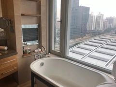 -深圳星河丽思卡尔顿酒店
