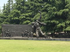 -上海市龙华烈士陵园