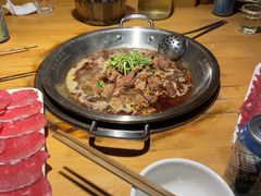 -大众跷脚牛肉馆·非遗传承单位(峨眉山店)