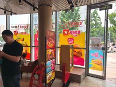 -麦当劳(北苑秋实路店)