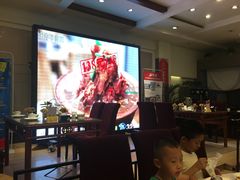 -赶海部落海鲜城(海阳路店)