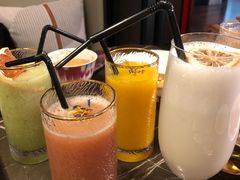 蜜桃乌龙-海派悦庭·海胆烧麦·新融合菜(凯德广场店)