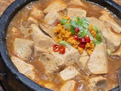 石锅海胆豆腐-日月昇海鲜码头(开发区五彩城店)