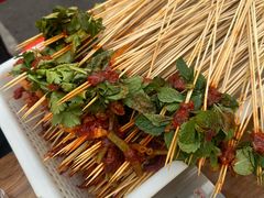 -拈签一笑黄牛肉辣卤串串