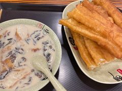 -禾诗夜市大饼油条(松江店)