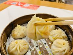 -馋三尺蟹粉小笼(人民广场店)