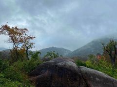 -灵岩山风景区