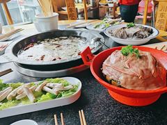 -川东坝子火锅(宝龙店)