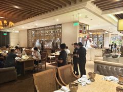 -雍和会海鲜姿造自助(湖东路店)
