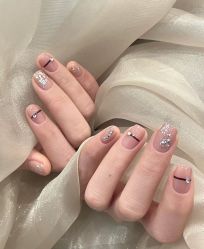 -RL Nail·瑞丽美甲美睫品牌原创店