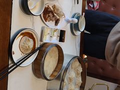 -梅利汴京烤鸭•开封豫菜地标店(东司门店)