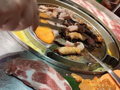 -哈哈碳都·牛肋条无限自助烤肉(台江万达店)