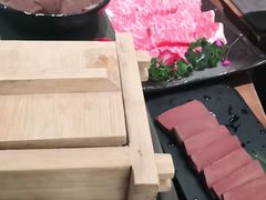 -捞王锅物料理(上海世茂广场店)