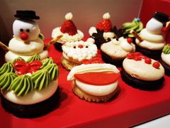 圣诞奇遇迷你12个装杯蛋糕礼盒-派悦坊·甜品·蛋糕(日坛店)