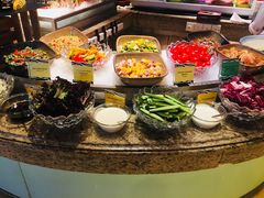 -咖啡苑自助餐厅·中国大饭店