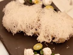 银丝香酥牛小排-东海朗廷酒店-唐阁T’ANG COURT 中餐厅