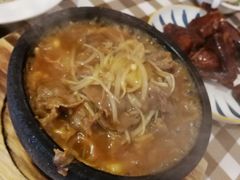 -新大咀港式茶餐厅(宝山万达店)