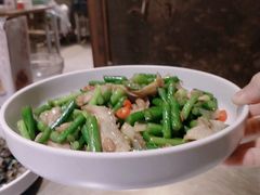 -龙巢盱眙龙虾·牛蛙·烧烤宵夜(八卦岭店)