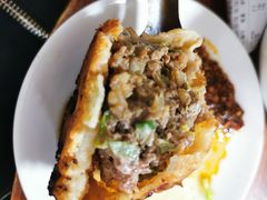 -宝瑞门钉肉饼店