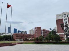 -上海市曹杨第二中学