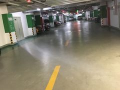-静安大融城·停车场