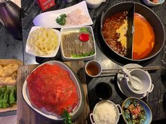 -热火朝天鲜切牛肉火锅(南强街巷店)