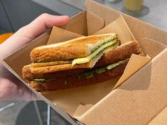 -爱樂咖啡(青年体育公园店)