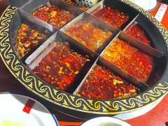 -黄家码头老火锅(解放碑旗舰店)