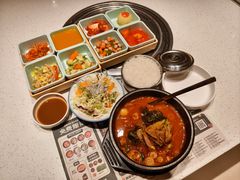 脊骨汤饭（配米饭）-韩香福烤肉庄园(华夏路店)