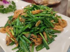 韭菜炒小河虾-北京小肠陈饭庄(方庄店)
