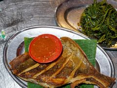 魔鬼鱼-黄亚华小食店(Jalan Alor)