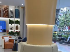 -皓齿连锁·雅贝健口腔·种植·矫正中心(虹口曲阳路店)