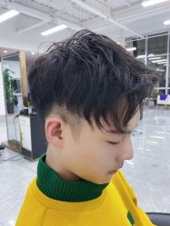 -悦奈斯