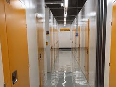 -安东易迷你仓自助寄存仓库(淞虹路店)