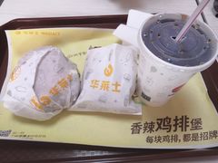 -华莱士·全鸡汉堡(五号路店)