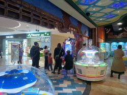 -卡通尼乐园(银泰店)