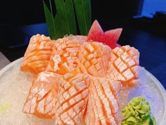 三文鱼腩刺身-山葵家·创意料理(EFC欧美广场店)